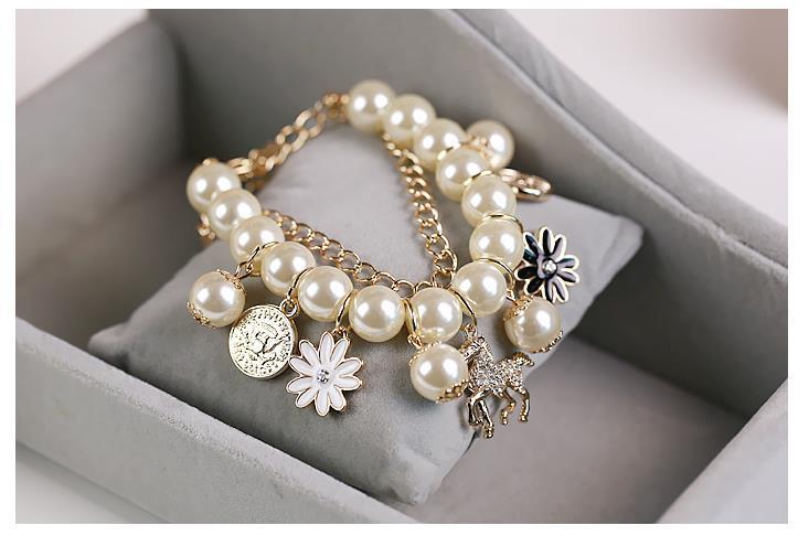 Bracelet Fleur de Perle – Glamour et Raffinement