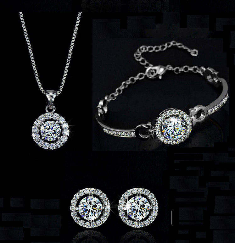 Glamour Intemporel : Set Bijoux Or &amp; Argent