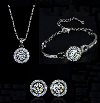 Glamour Intemporel : Set Bijoux Or &amp; Argent